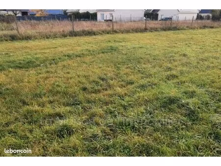 terrain 708 m² saint pierre les elbeuf