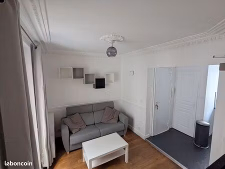 paris 17 - appartement meublé 2 chambres sur cour - idéal couple ou colocation.■disponible
