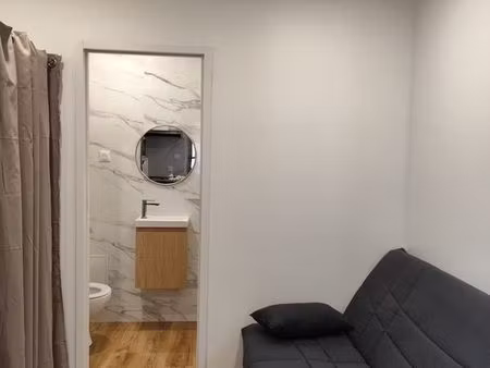 studio neuf equipé - proche université  gare  et toutes commodités sur mantes la jolie