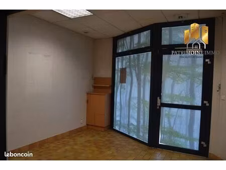 bureaux  local commercial 35 m² guécélard