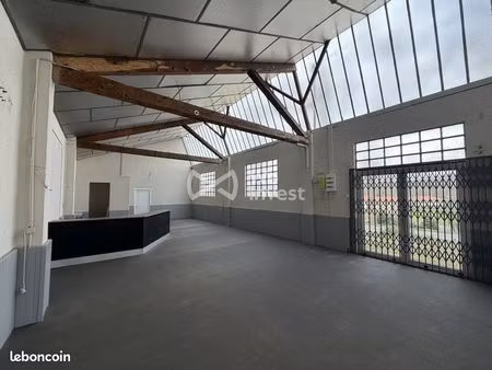 local commercial 180 m² lagarrigue