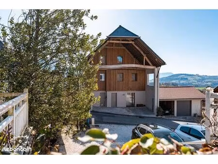 maison de 212 m2 carrez  229 m2 habitable