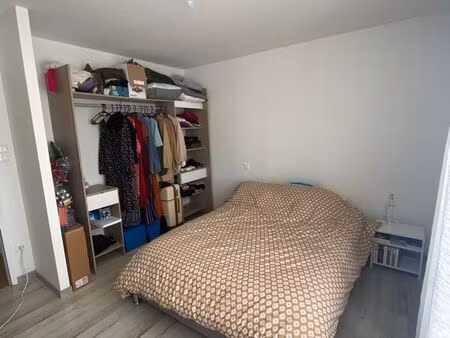 logement 60m2 600 hors charge