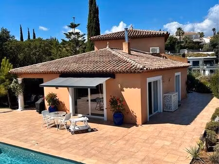 villa mougins 165m2 3 chambres avec piscine