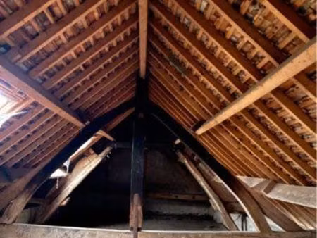 grange à réhabiliter