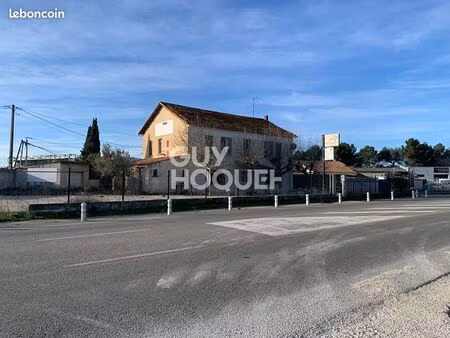restaurant 380 m² sorgues