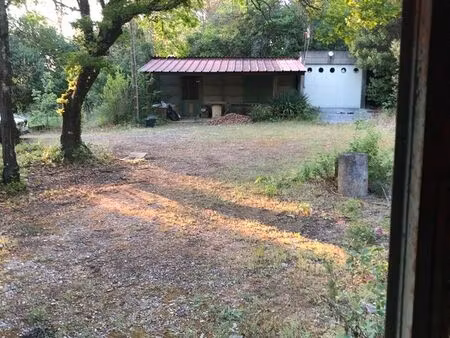 loue local pro terrains + dependance -orange la coline