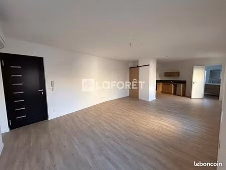 appartement 3 pièces 77 m²