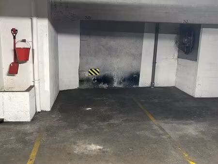 parking à louer emplacement privilégié