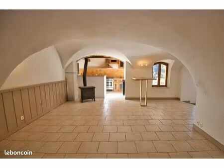 maison de village 145m² + 124m² à rénover – la côte d’aime