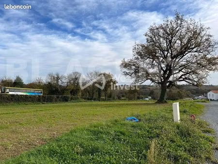 terrain 473 m² mouchamps