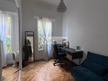 studio 2 pièces 30 m²