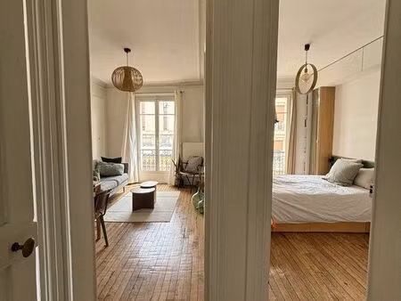 35m2 - 2pièces - lumineux - louis blanc