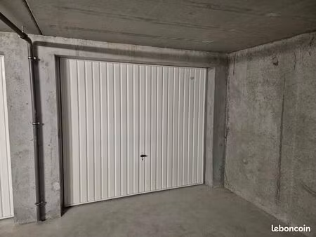 garage capucins annecy