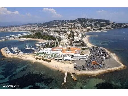 appartement 1 pièce 9 m²