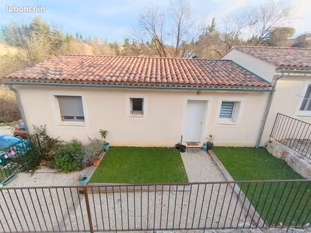 maison récente 60m2 avec extérieurs