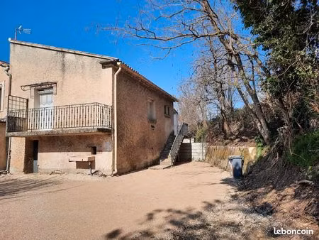 maison mitoyenne dans un groupe d'habitation de 4 maisons