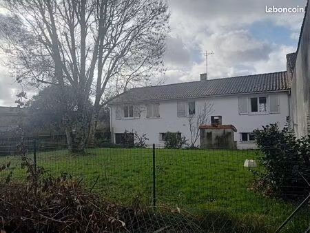 maison attend ses heureux propriétaires