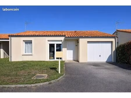 maison plain-pied à niort – 67 m² – 2 chambres – garage – terrain 372 m²