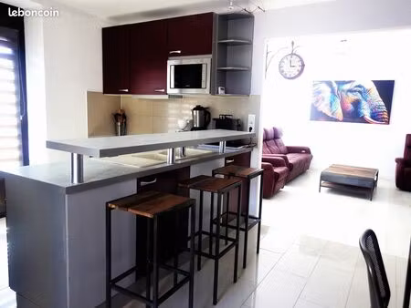 125 m2 avec terrasse et garage proche commodités