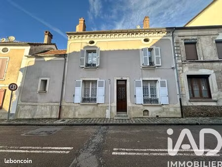 maison de ville 6 pièces 113 m²