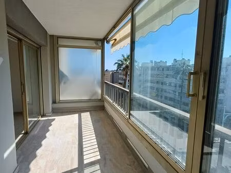 appartement 2 pièces 50 m²