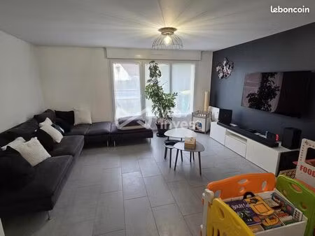maison 6 pièces 162 m²