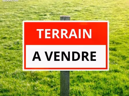 terrain 550m2 maulette