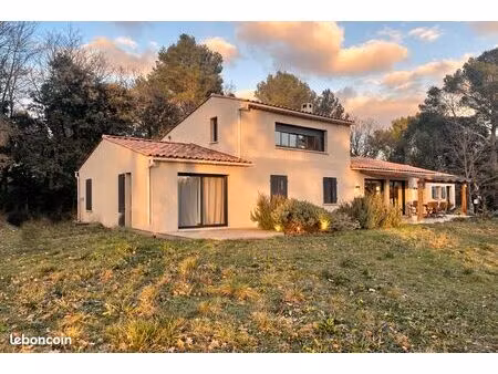 maison 6 pièces 167 m²