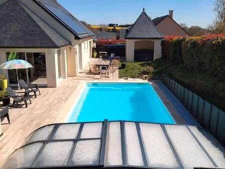 pavillon/maison 4 chambres   bureau 30 min le mans