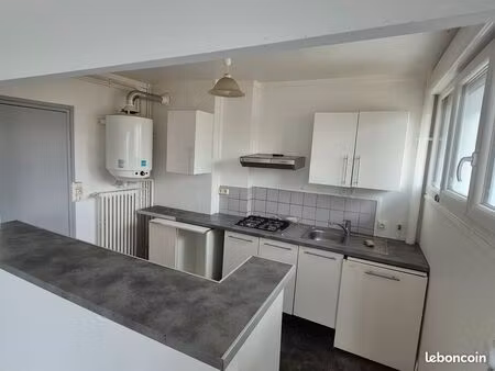 a vendre f3 amiens 67 m2