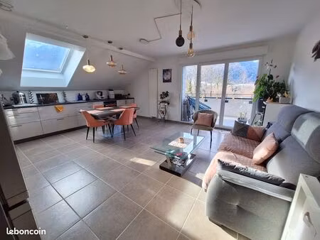 t3 à doussard de 67m2 sans vis à vis - dpe = c