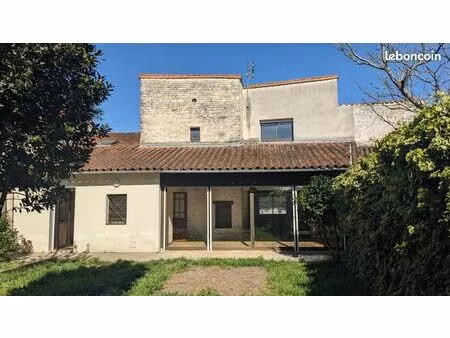 maison 4 pièces 139 m²