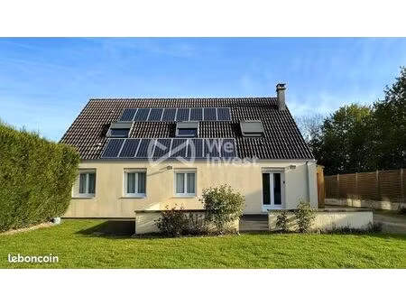 maison 8 pièces 144 m²
