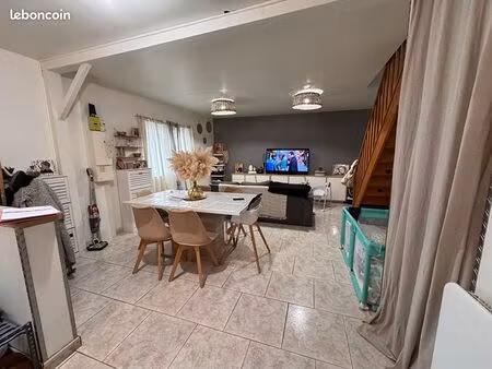 maison 4 pièces 60 m²