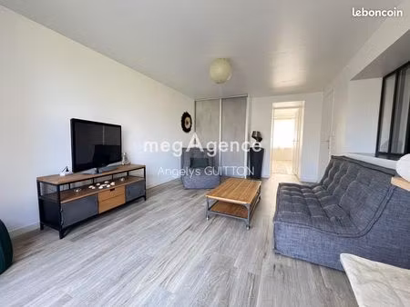 maison 2 pièces 60 m²