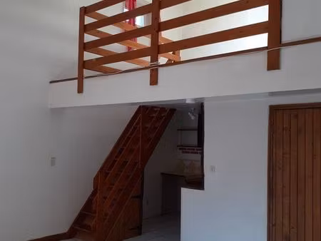 loue joli t2 albi centre historique