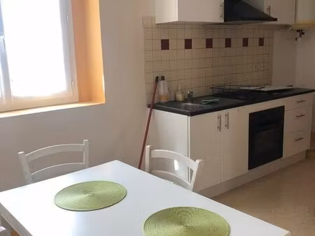 t2 centre ville 40m2 avec clim