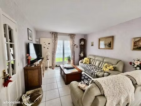 pavillon 4 pièces 148 m²