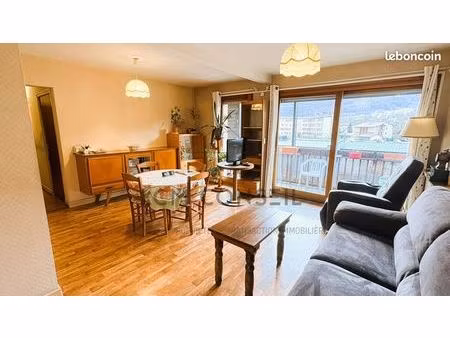 appartement 5 pièces 93 m²