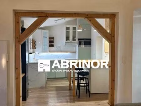 immeuble 7 pièces 100 m²