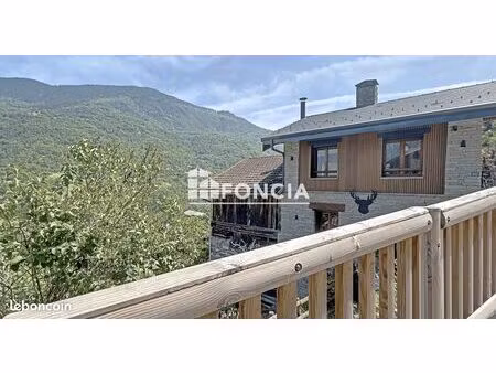 magnifique chalet + grange attenante