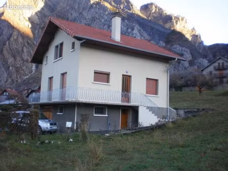 maison 5 pièces 139 m²