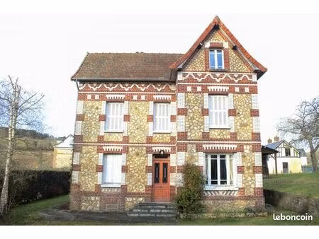 maison 6 pièces 175 m²