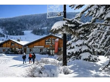 la norma centre - appartement dans chalet - front de neige - 12 pers