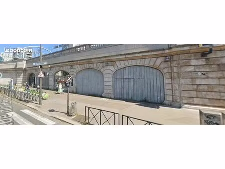 local d'activité 110 m²