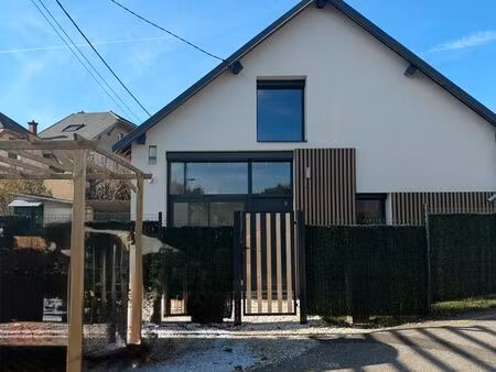 maison atypique esprit loft – volumes ouverts  bois apparents