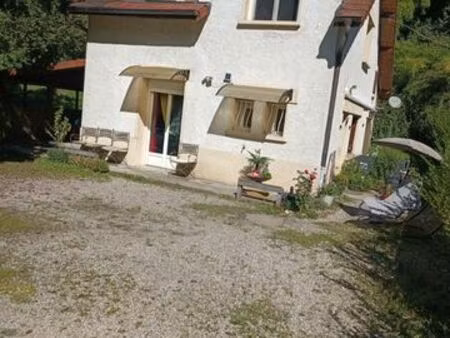 vends maison individuelle