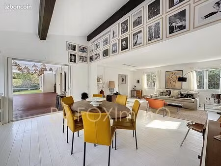 villa 5 pièces 134 m²