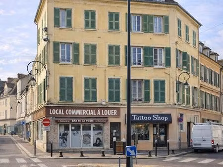 emplacement n°1 – local 30m² – aides cœur de ville – montereau